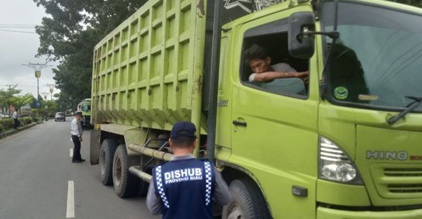Razia Besar-Besaran di Kuansing, 114 Truk Ditilang
